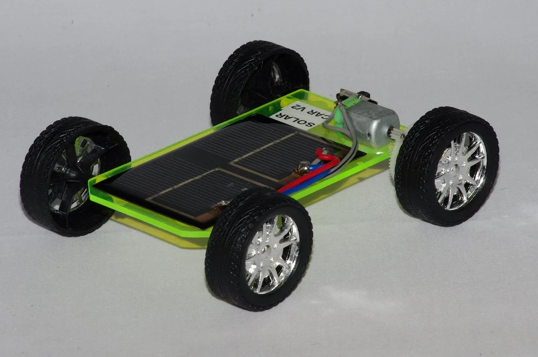 SOLAR CAR V2