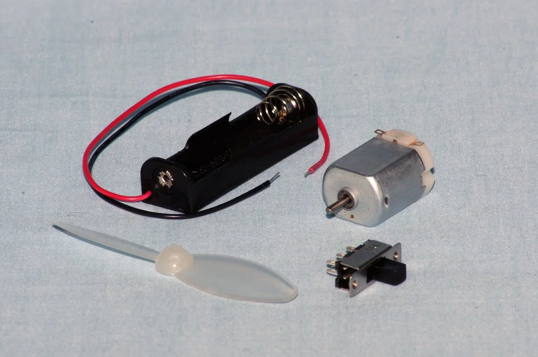 CAPTIVE_kit_2015_01.JPG
