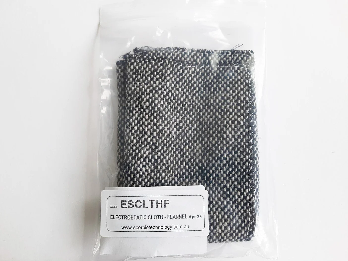 ELECTROSTATIC RUBBING CLOTH - FLANNEL 300 X 300MM