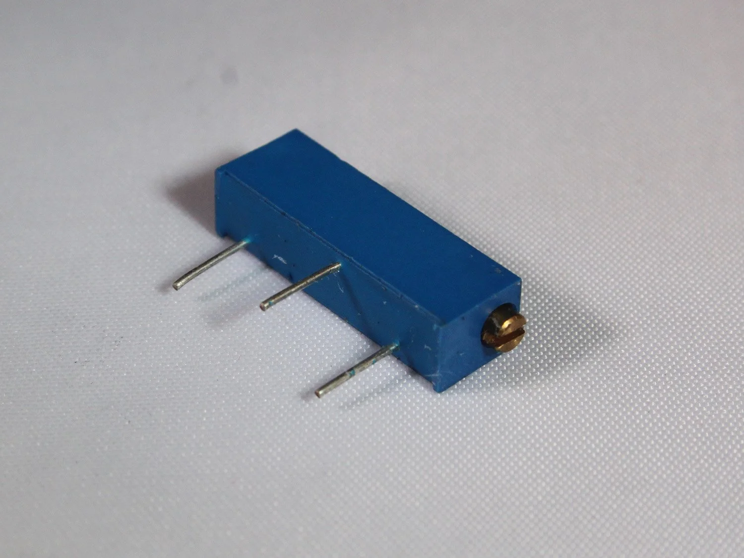 TRIM5SA10_trimpot_side_adj_10pins_2.jpg