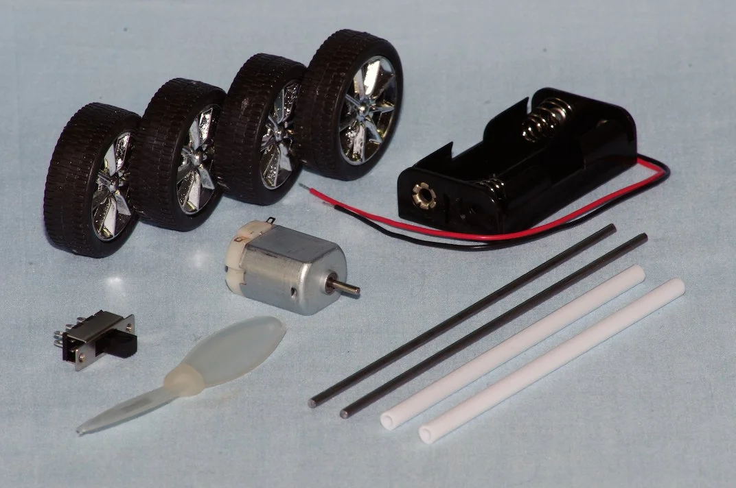 PROP_kit_2015_01.JPG