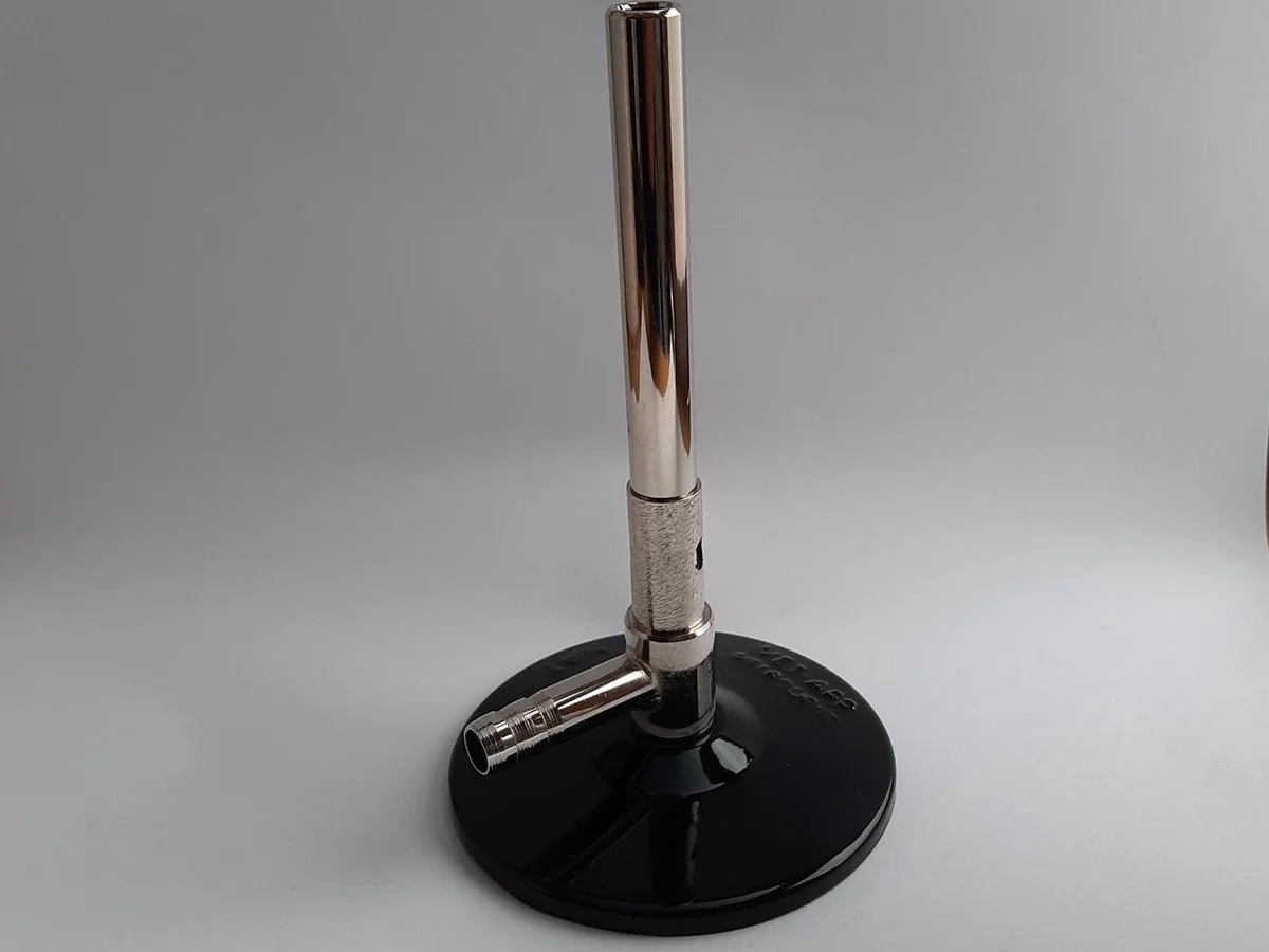 BUNSEN BURNER  11MM OD WITH REGULATOR - NG