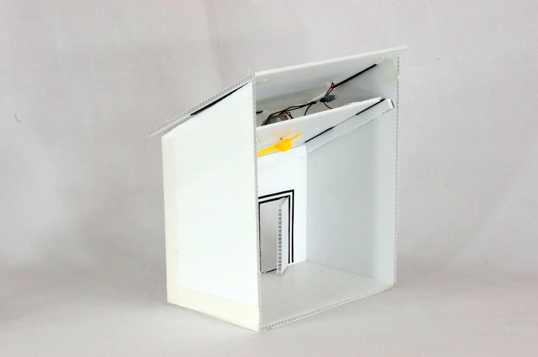 SolarHouse_Inside_prototype_2018-02.JPG