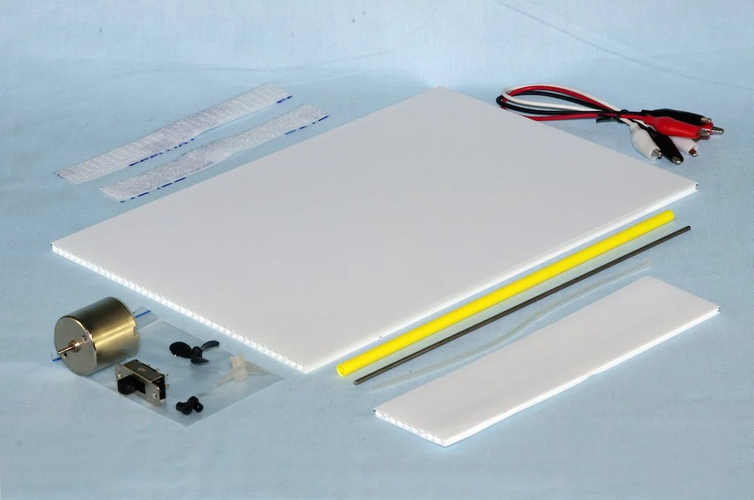 SBTJUN_kit_2015_02.jpg