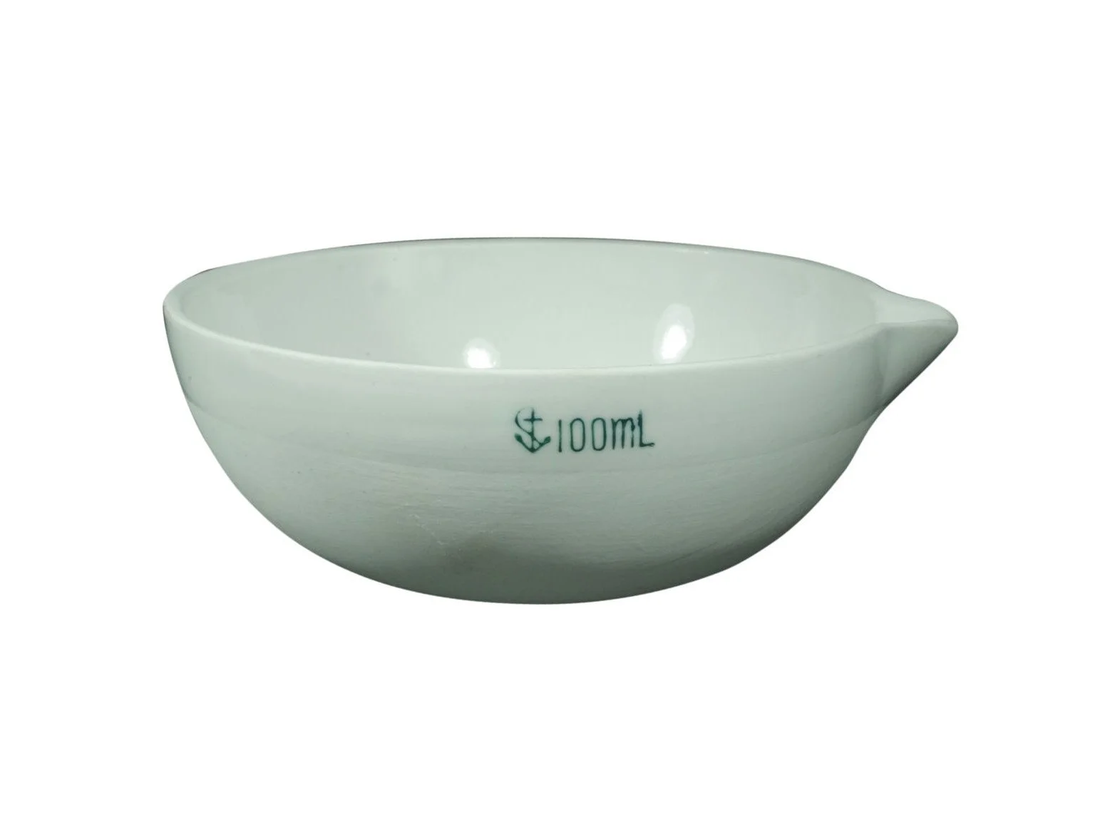 EVAPORATING BASIN - ROUND BOTTOM WITH SPOUT - PORCELAIN - 100ML
