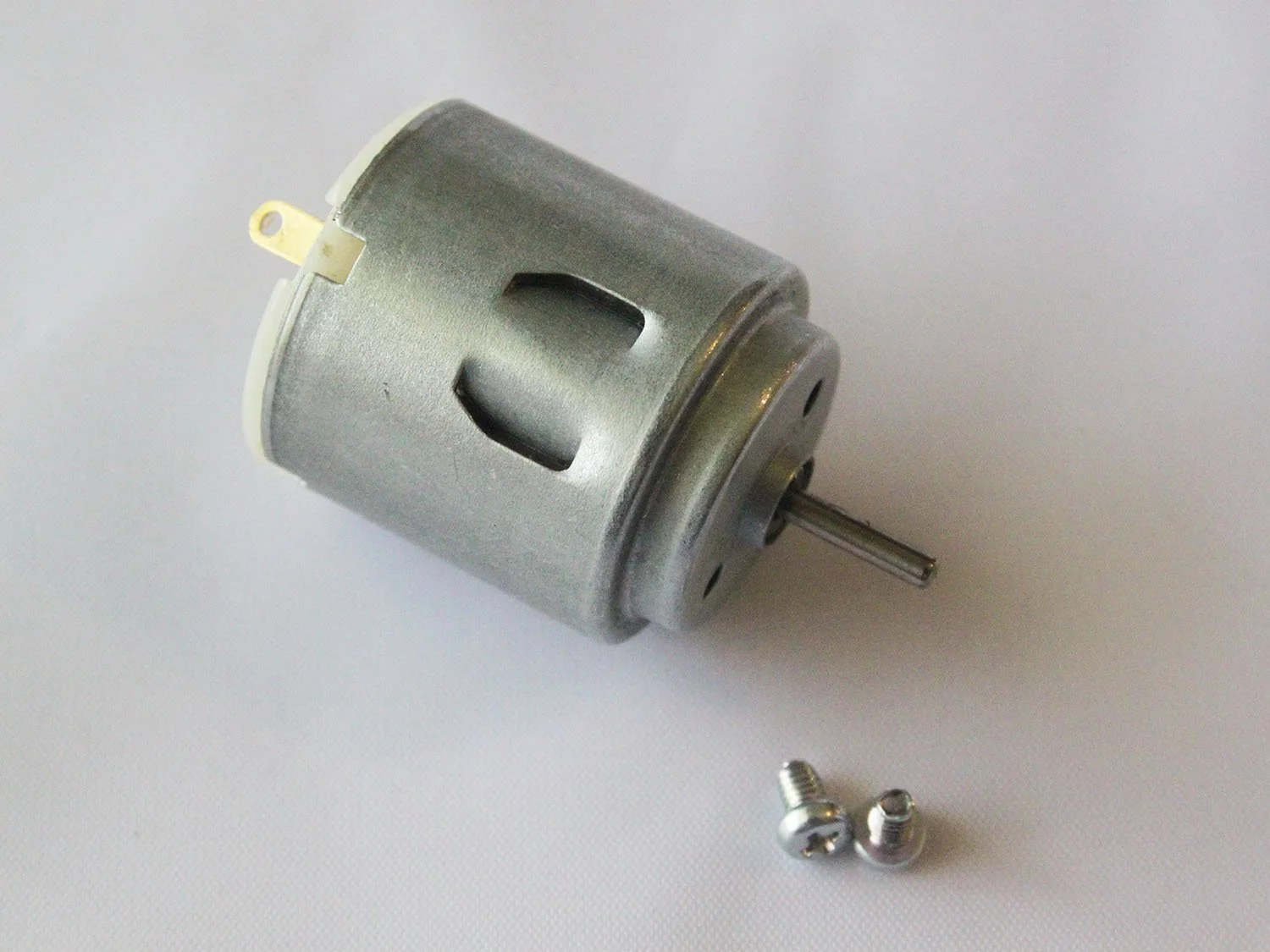 MOTOR 17: 3.0 - 12.0V ELECTRIC MOTOR (PACK OF 5)