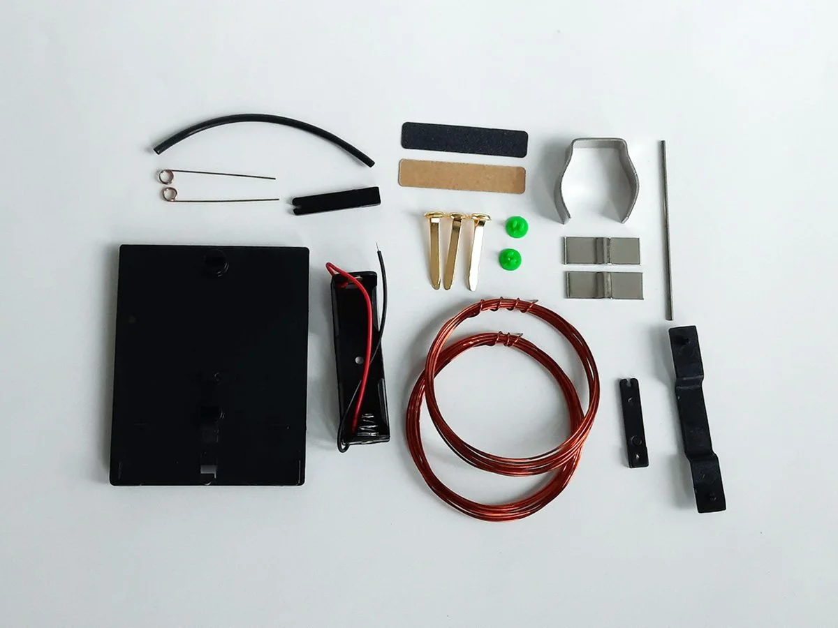 EMDCMOTK_DC_motor_kit_components.jpg