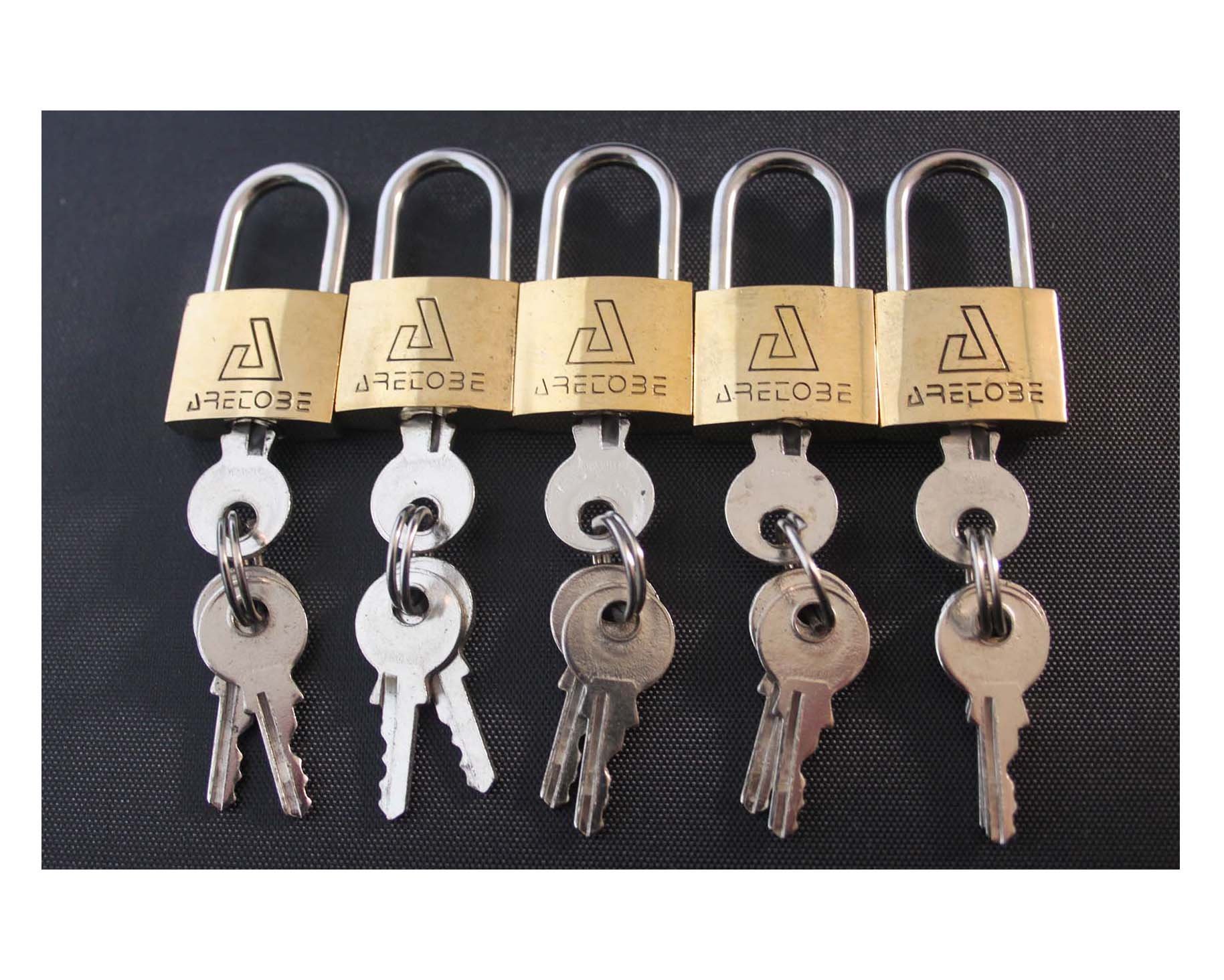PL5 Small padlocks - edited.jpg