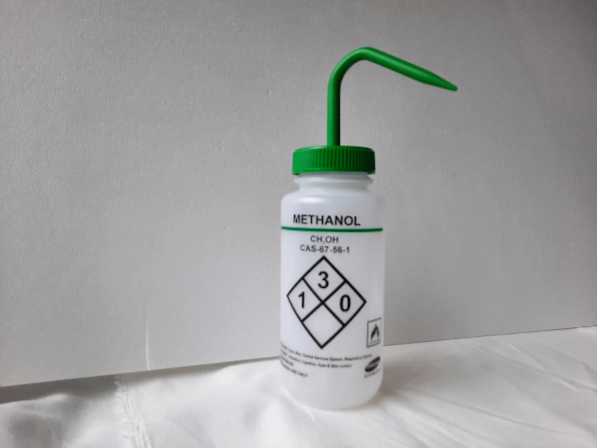 WASH BOTTLE - LABELLED - METHANOL - 500ML