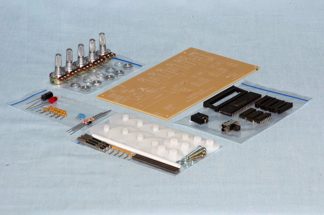 ROBARMCONT_kit_2015_01.JPG