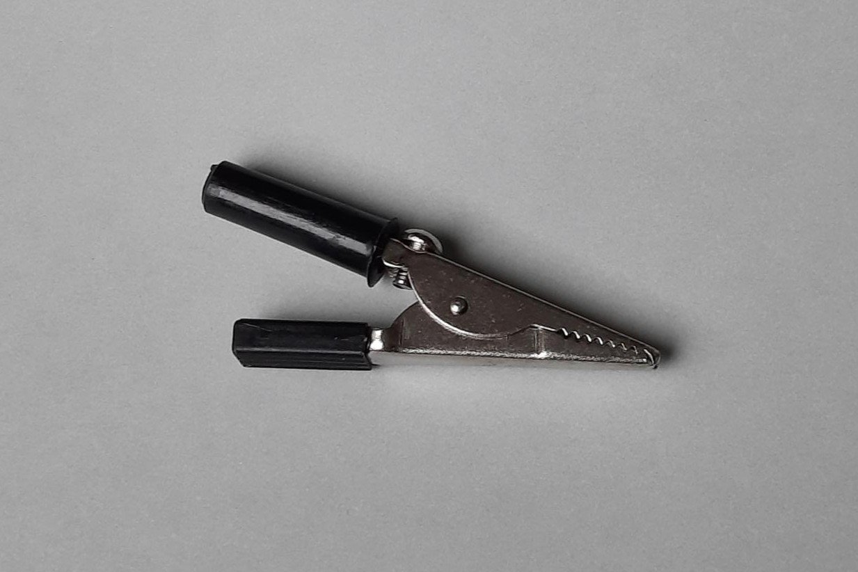ALLICLIPISR_Alligator_Clip_Insulated_Shank_BLK.jpg