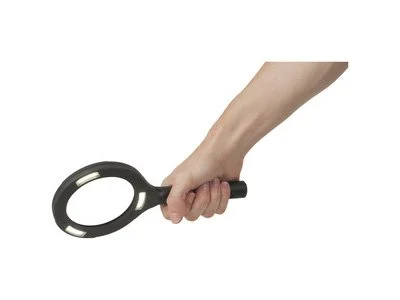 MGQM3535-hand-held-magnifying-glass-with-cob-leds-held.jpg