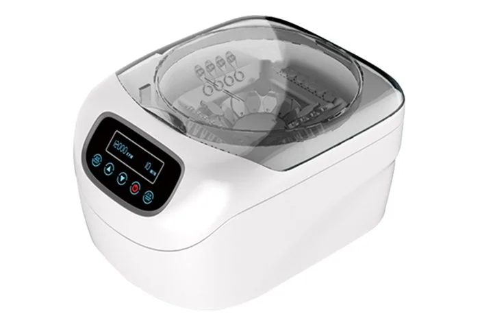 CENTRIFUGE - 6,000 RPM FOR 5ML TUBES