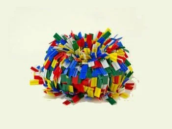 MAGNETIC LINE COLOURED CHIPS WITH MAGNET
