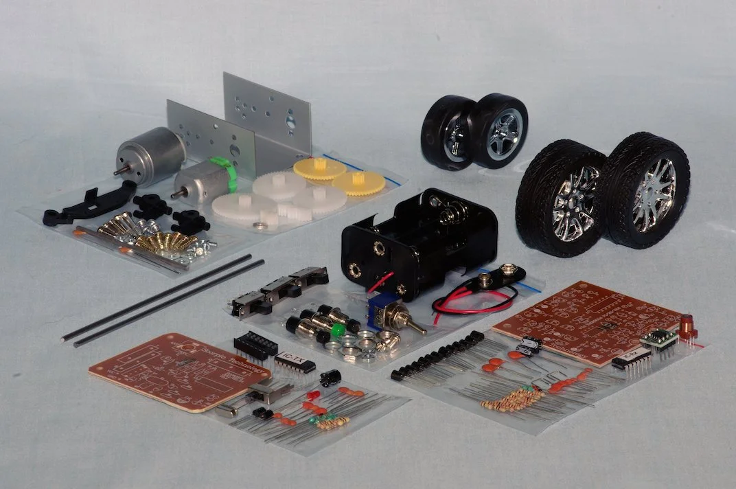 RCVUN_kit_2015_01.JPG