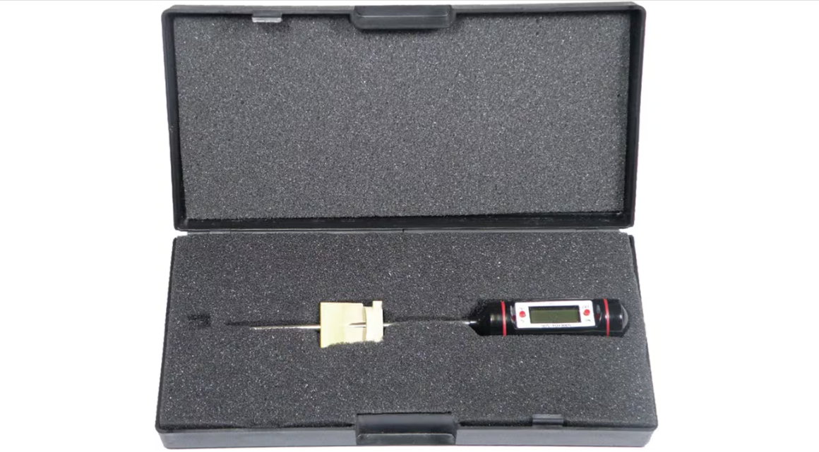 1070010636_temperature-calibration-kit-boxed.png