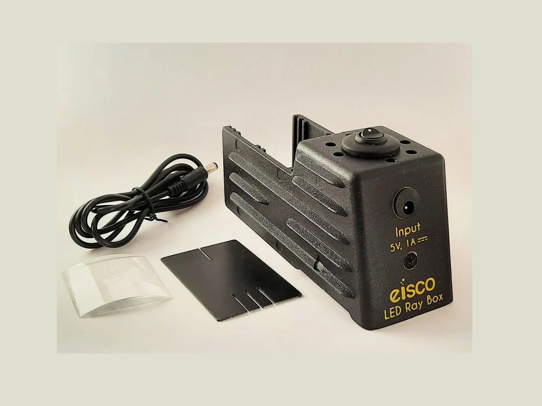 PH0600USB_LED-Ray_box_5V_w.USB.Lens.Split_plate.jpg