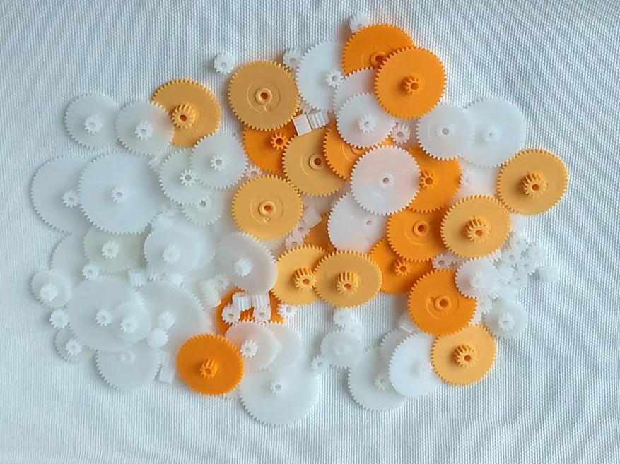 GEAR MIX (PACK OF 130)