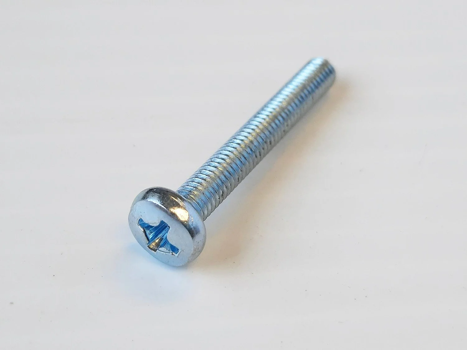 BOLTM4X30_single.jpg