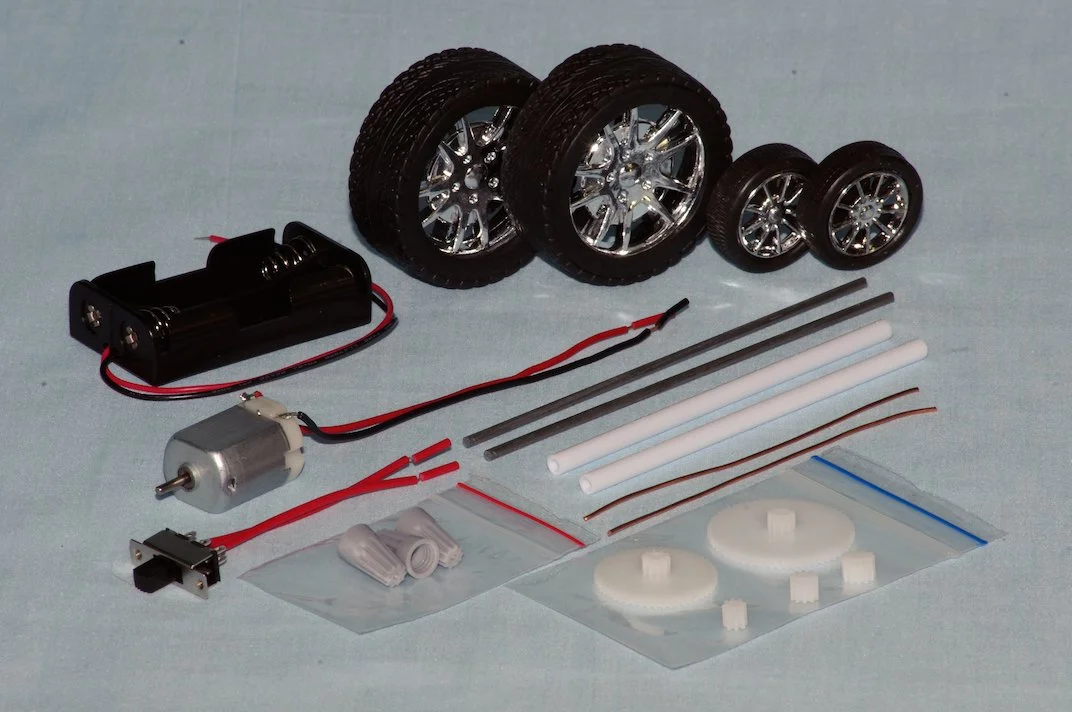 DRAGSTER-NS_kit_2015_02.JPG