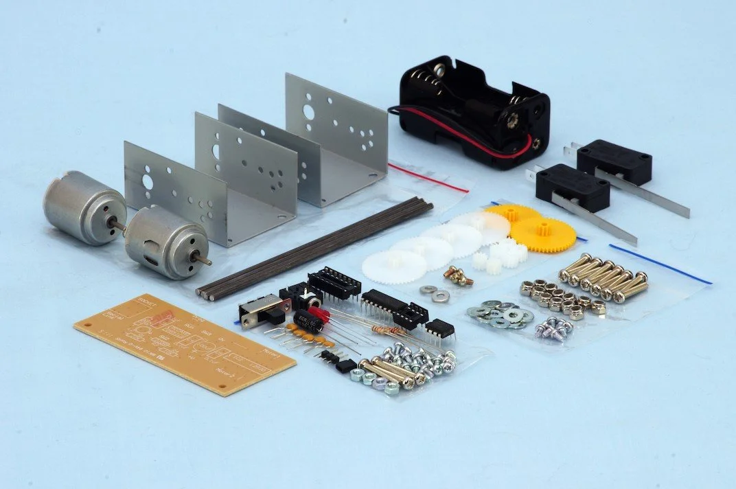 Dizzy kit of parts.jpg