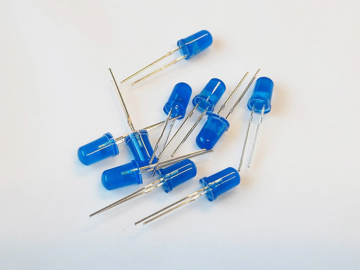 LEDDLSB5_LED_Diffused_Lens_Blue_P10.jpg