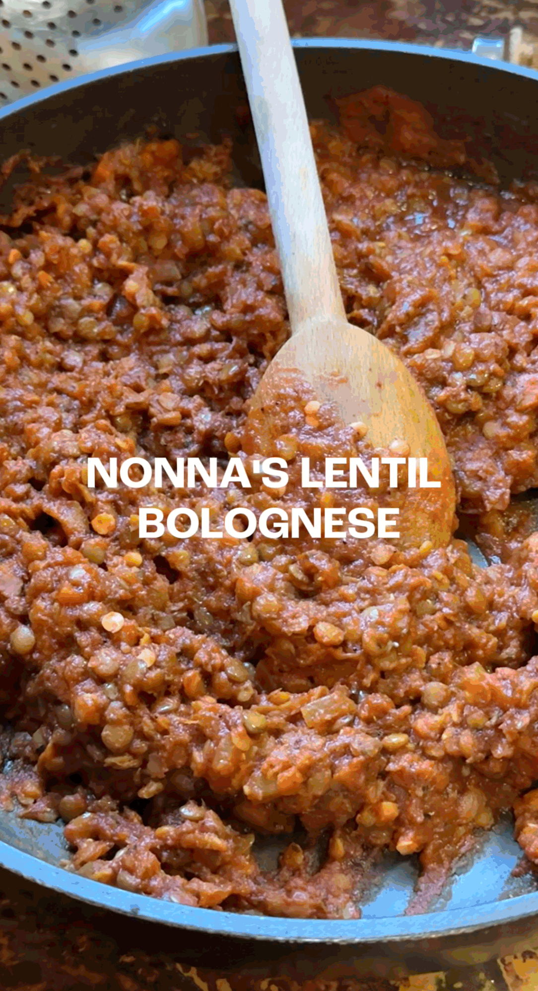 Nonnas_Lentil_Bolognese.gif