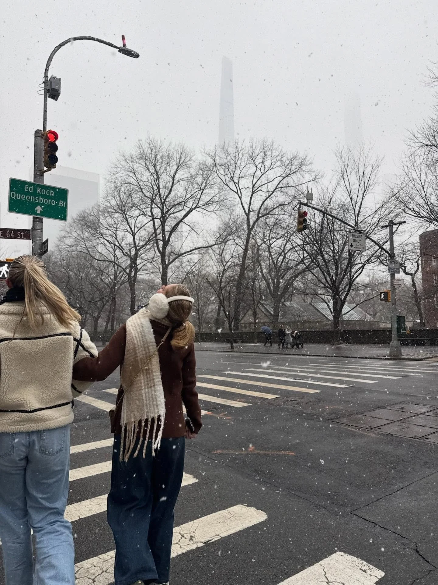 Whatcha know about magic 🧙&zwj;♀️
#snellgrovestakeonnyc