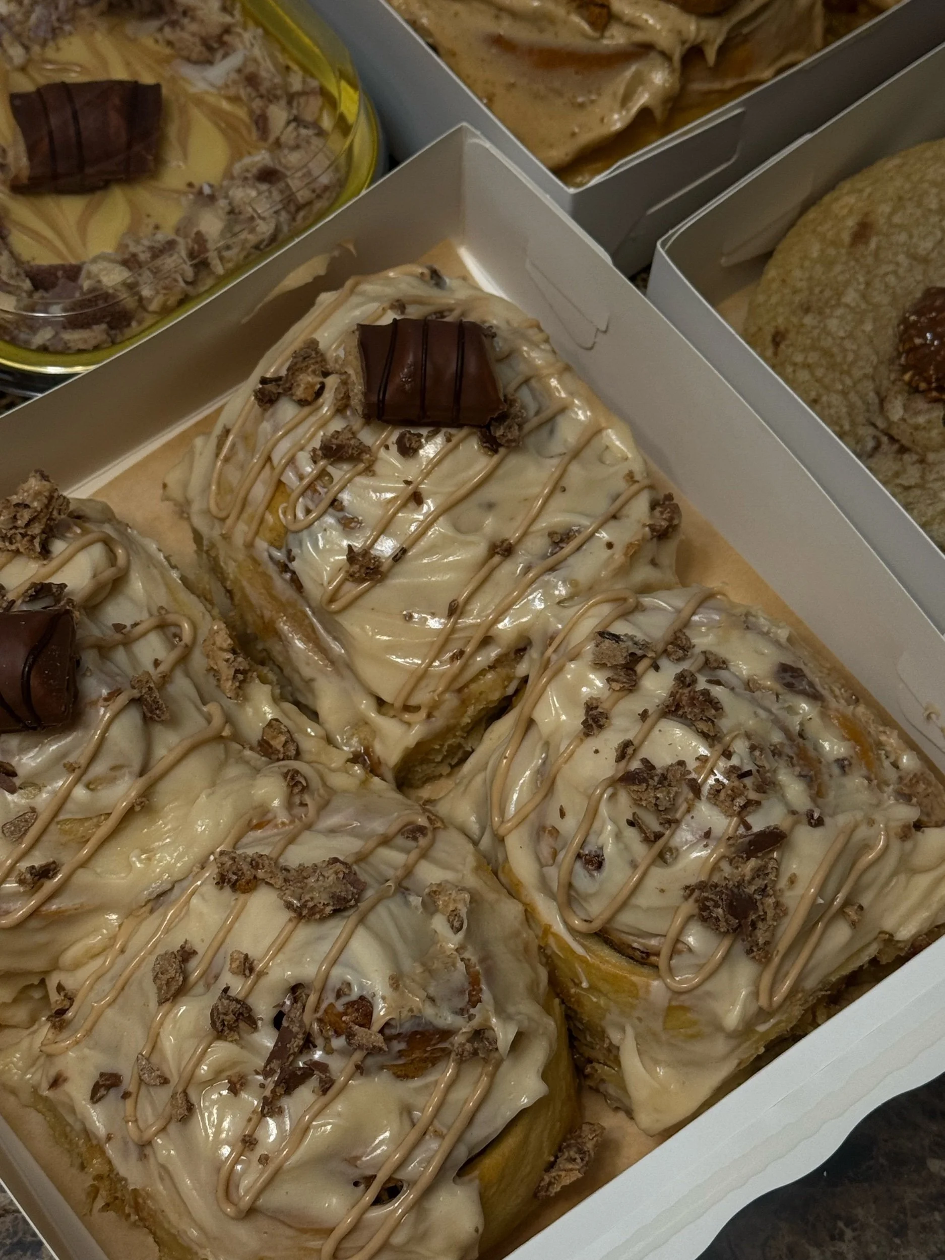 Bueno Cinnamon Rolls