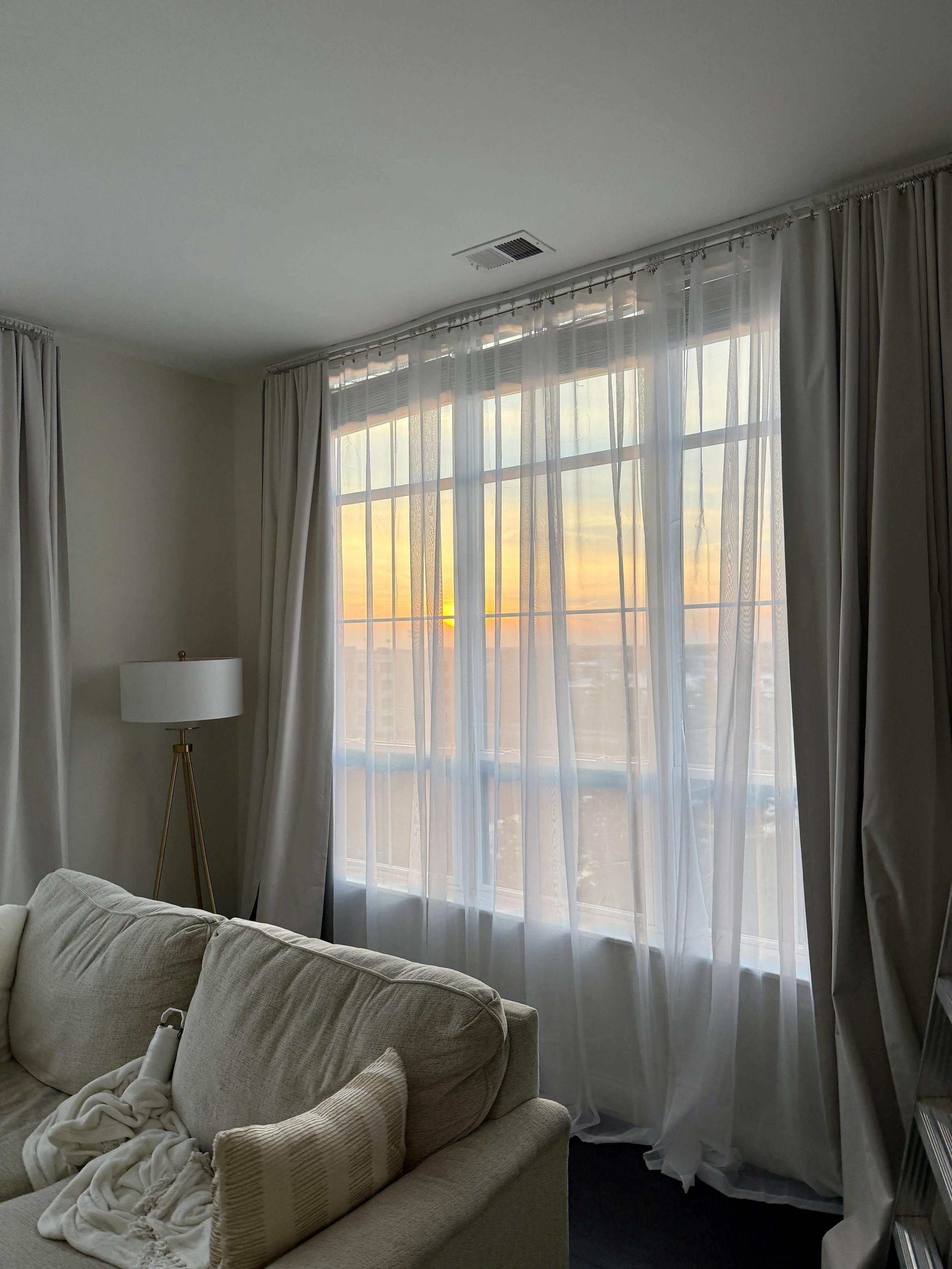 Curtain & Blind Installation