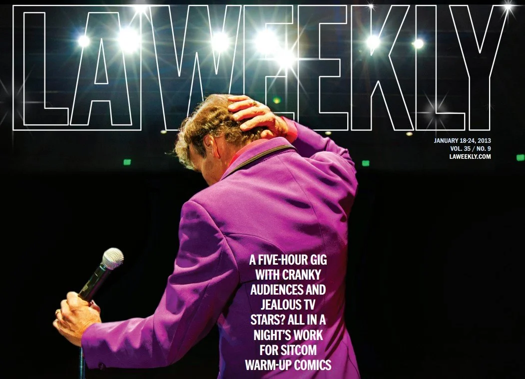 The sitcom warmup comic is the toughest job in comedy — and a dying art