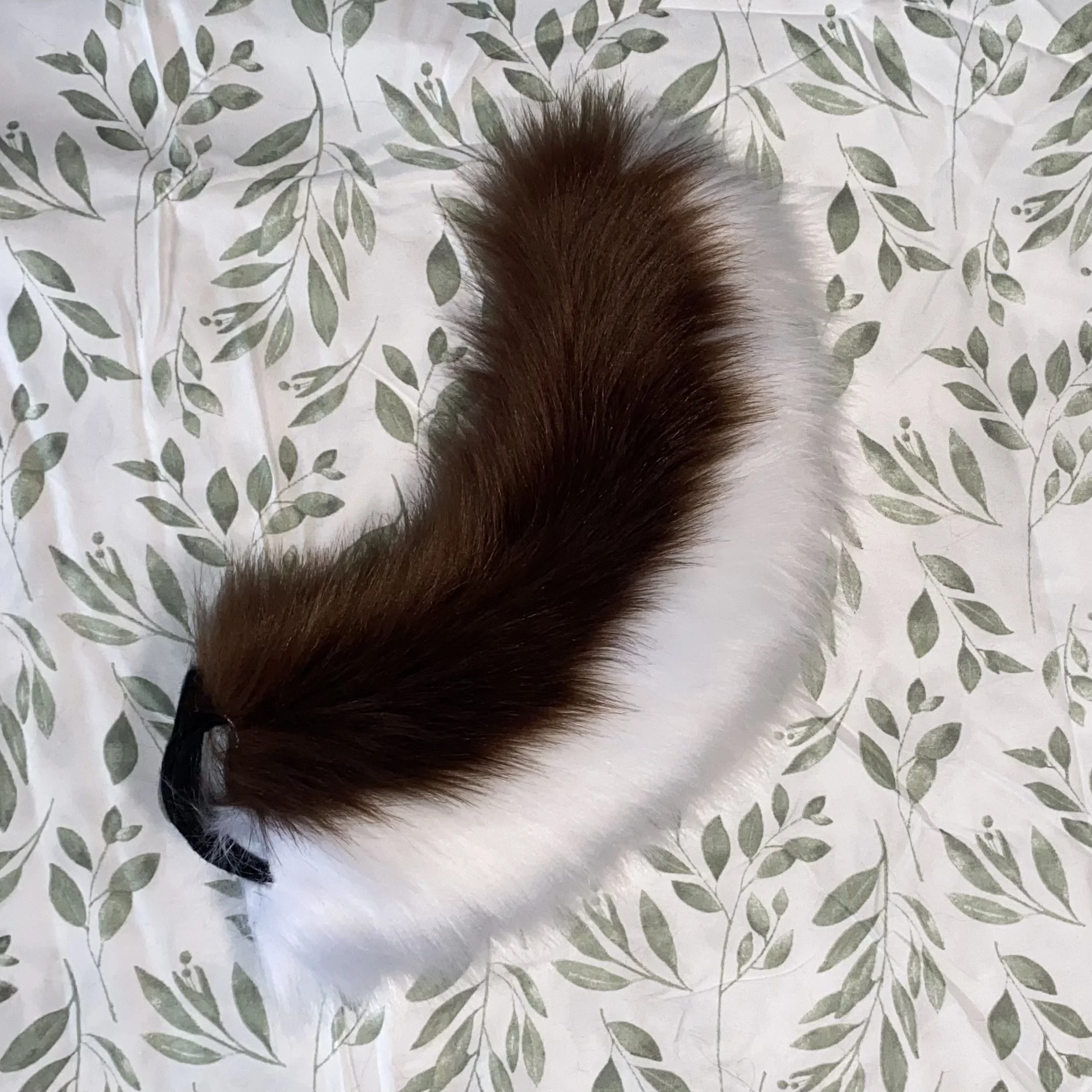 S2- 11” Tail Sleeve: Dark Brown w/ White Bottom