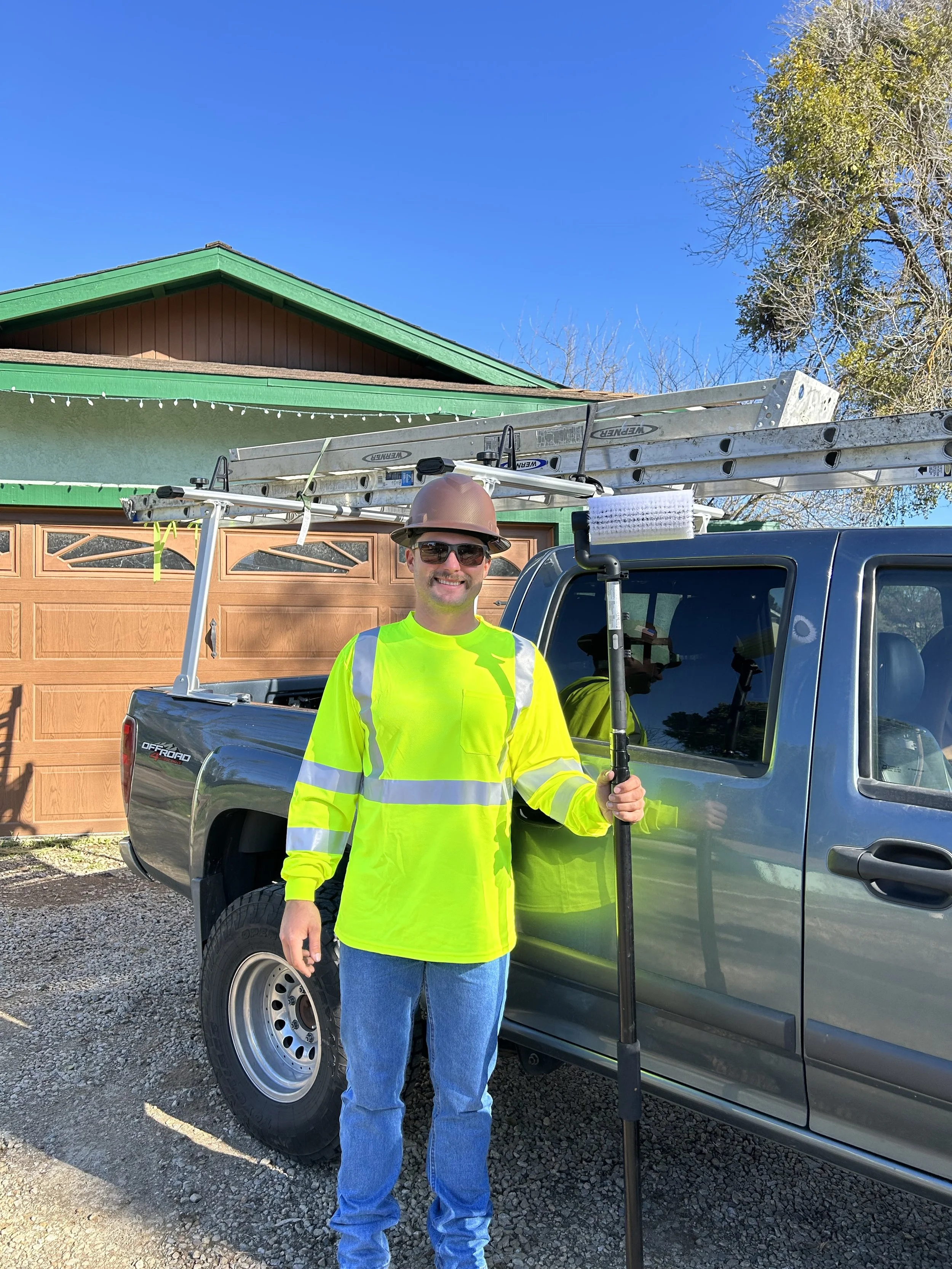 Paso Robles Solar Panel cleaning