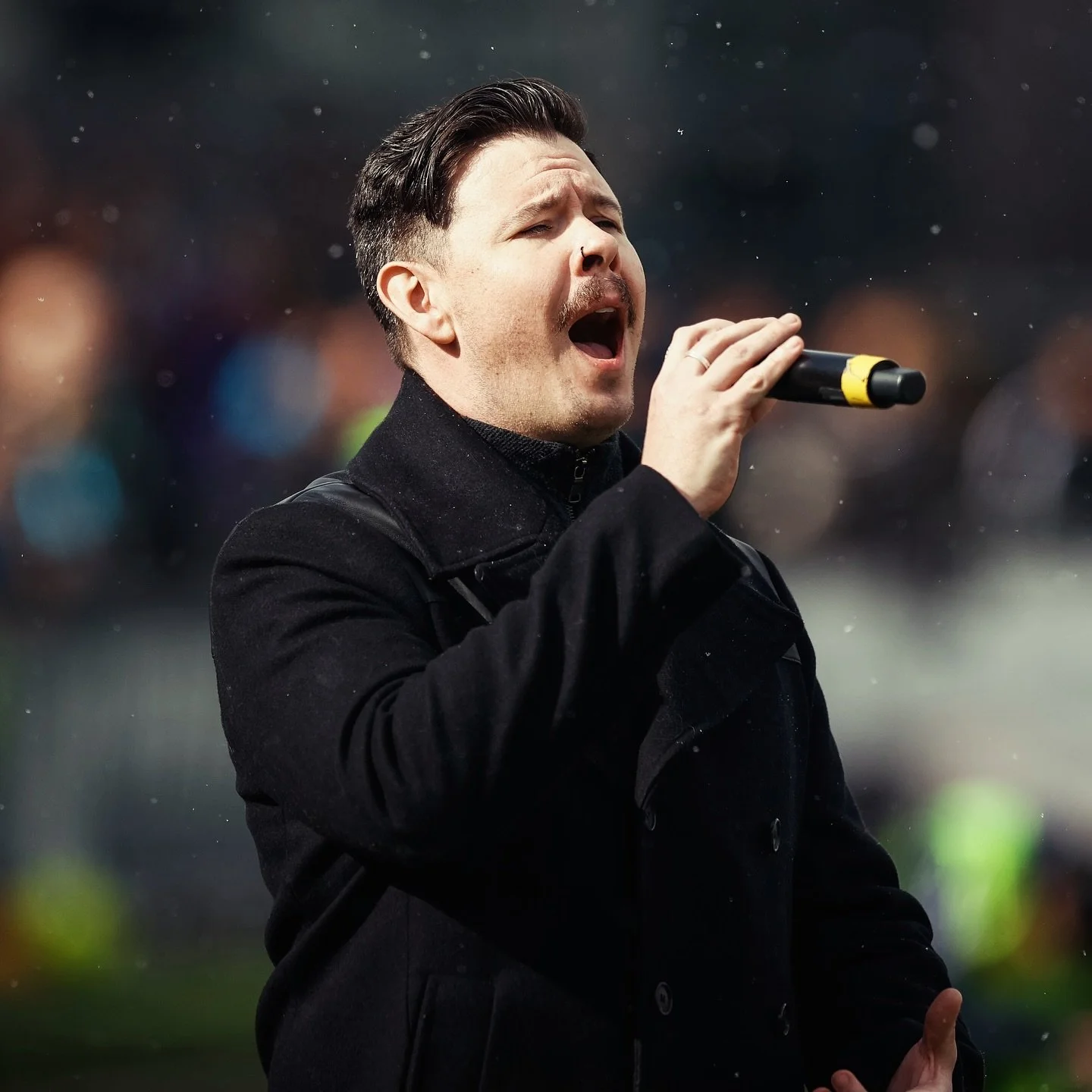 A snowy Star Spangled Banner at the Switchbacks Season Opener! Local #GirlScouts troop served as the Color Guard! 

#soccer #switchbacks #coloradosprings #girlscoutsofamerica