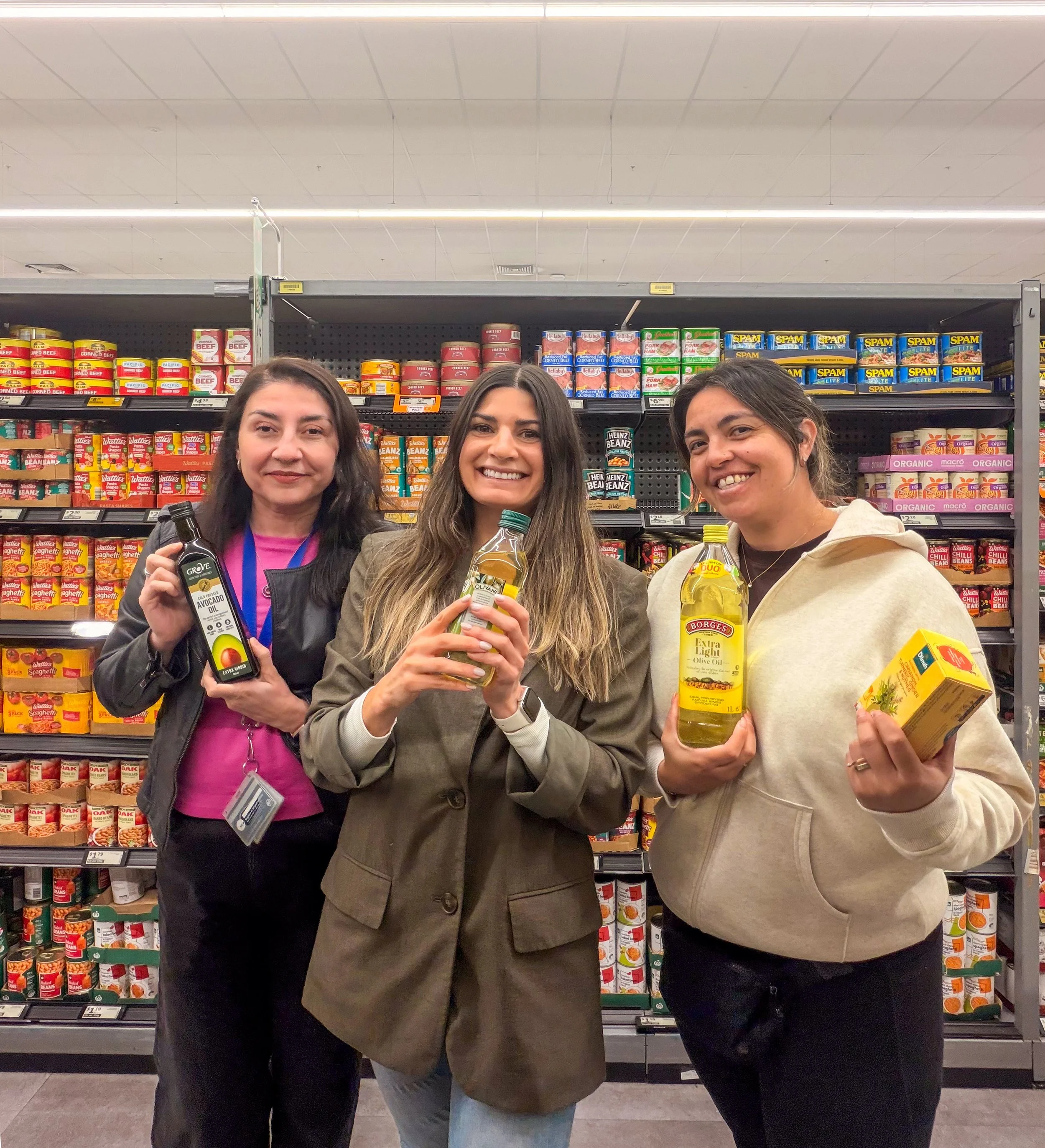 Group Supermarket Session (2 people, in-person) + Guide (English)