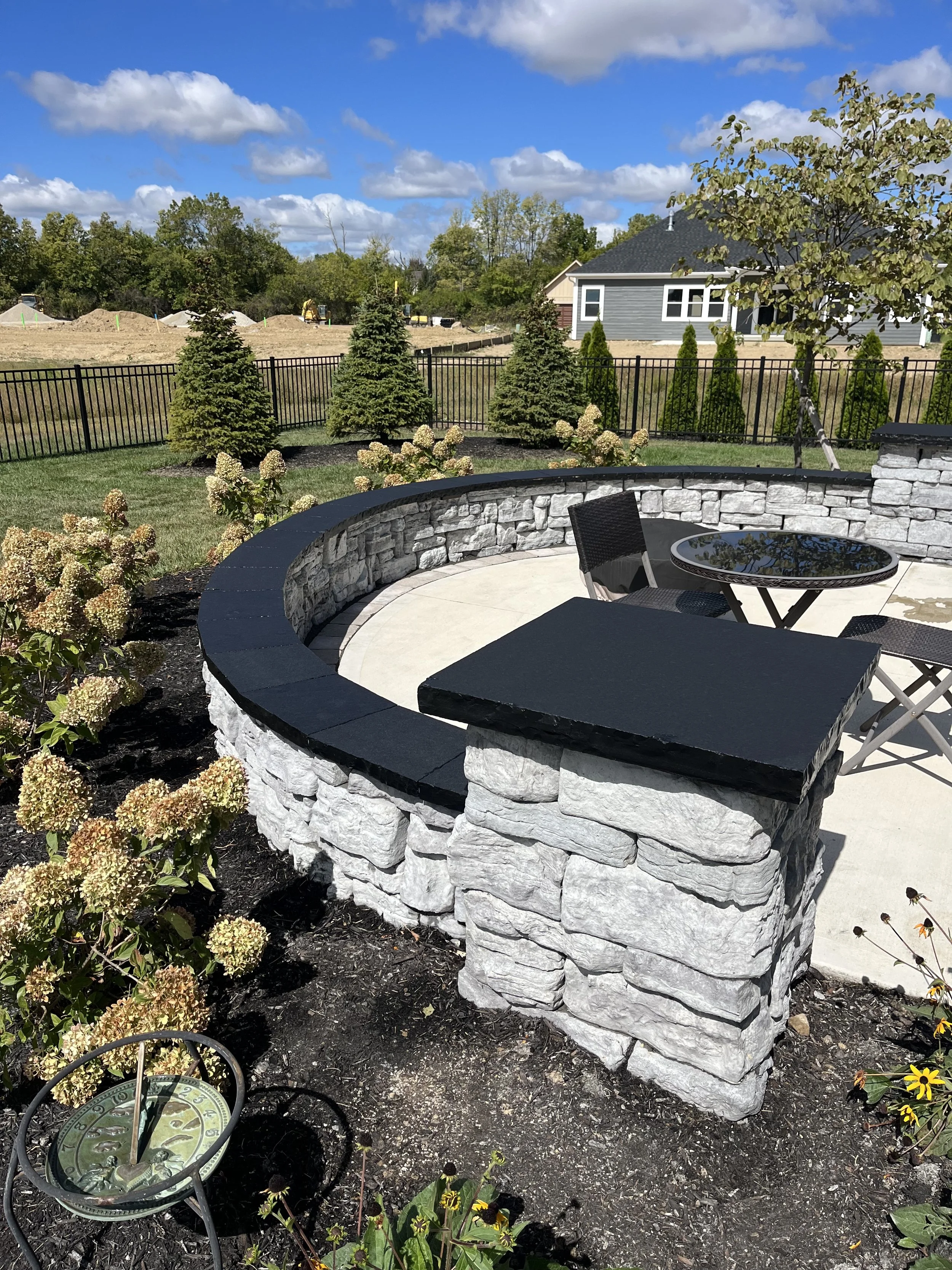 Seating Wall Troy Ohio