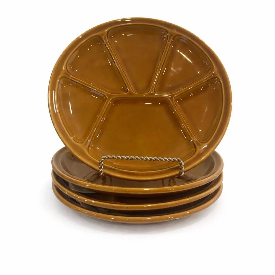 Gien Divided Plates in Amber Glaze, France, 1970s Service for 4