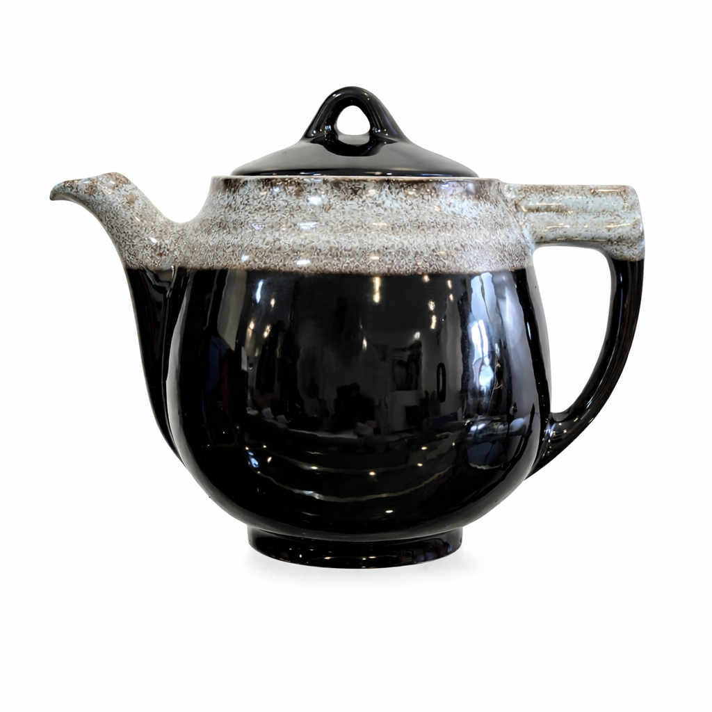 Blue Mountain Pottery “Flow Blue” Glazed Vessel, Canada, 1960s