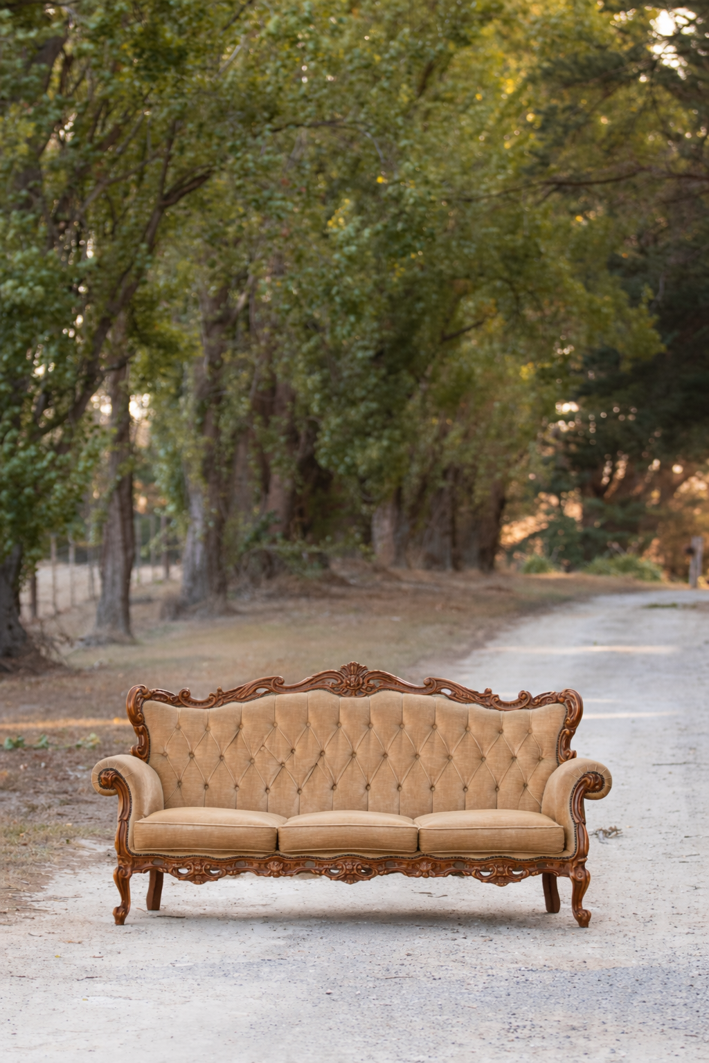 Vintage Velvet Sofa (Event Hire)