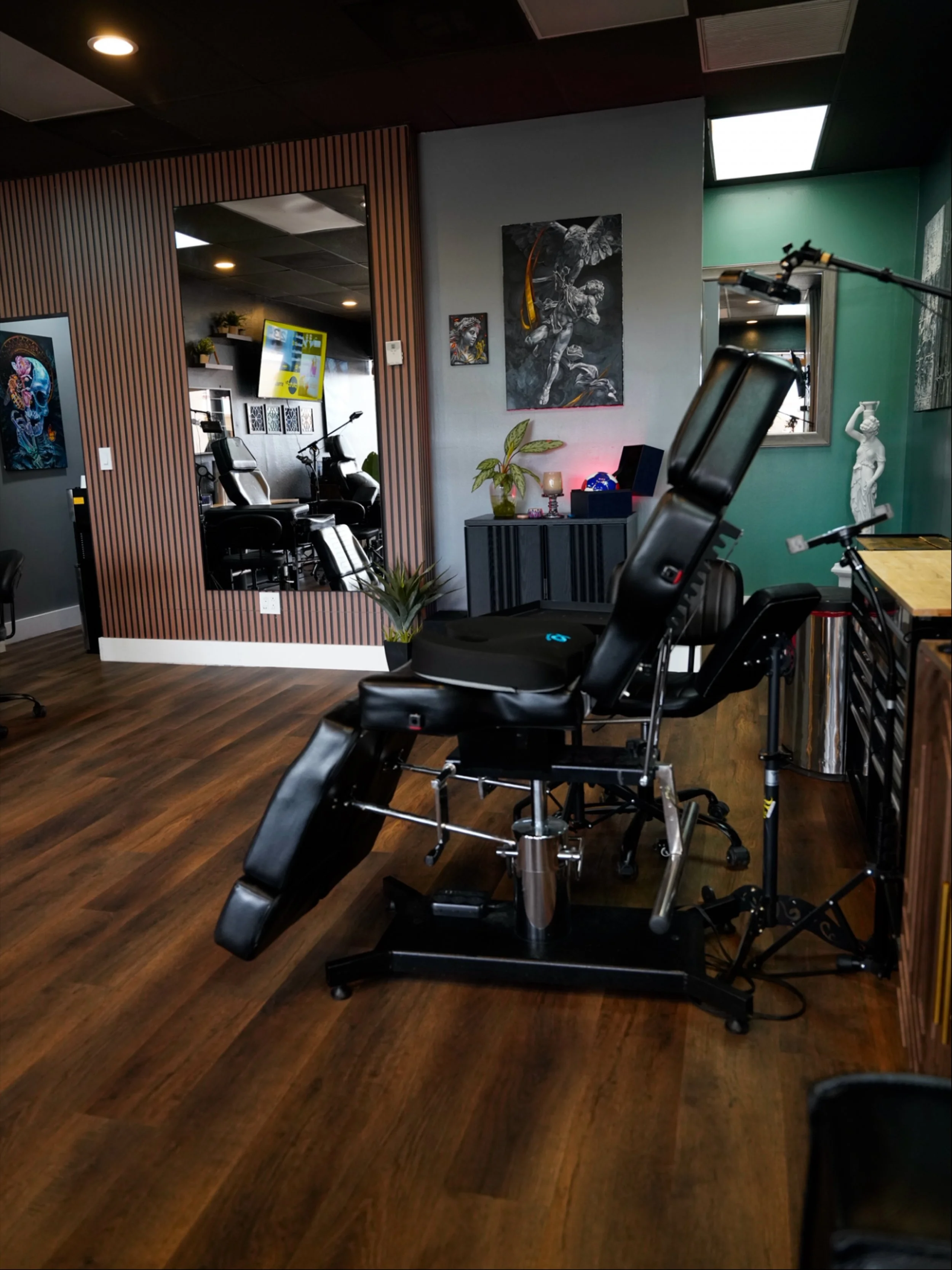 Modern tattoo workstation at Black Nova Tattoo Collective in Miami featuring premium tattoo equipment, spacious layout, and a clean professional environment for custom tattoo sessions.
