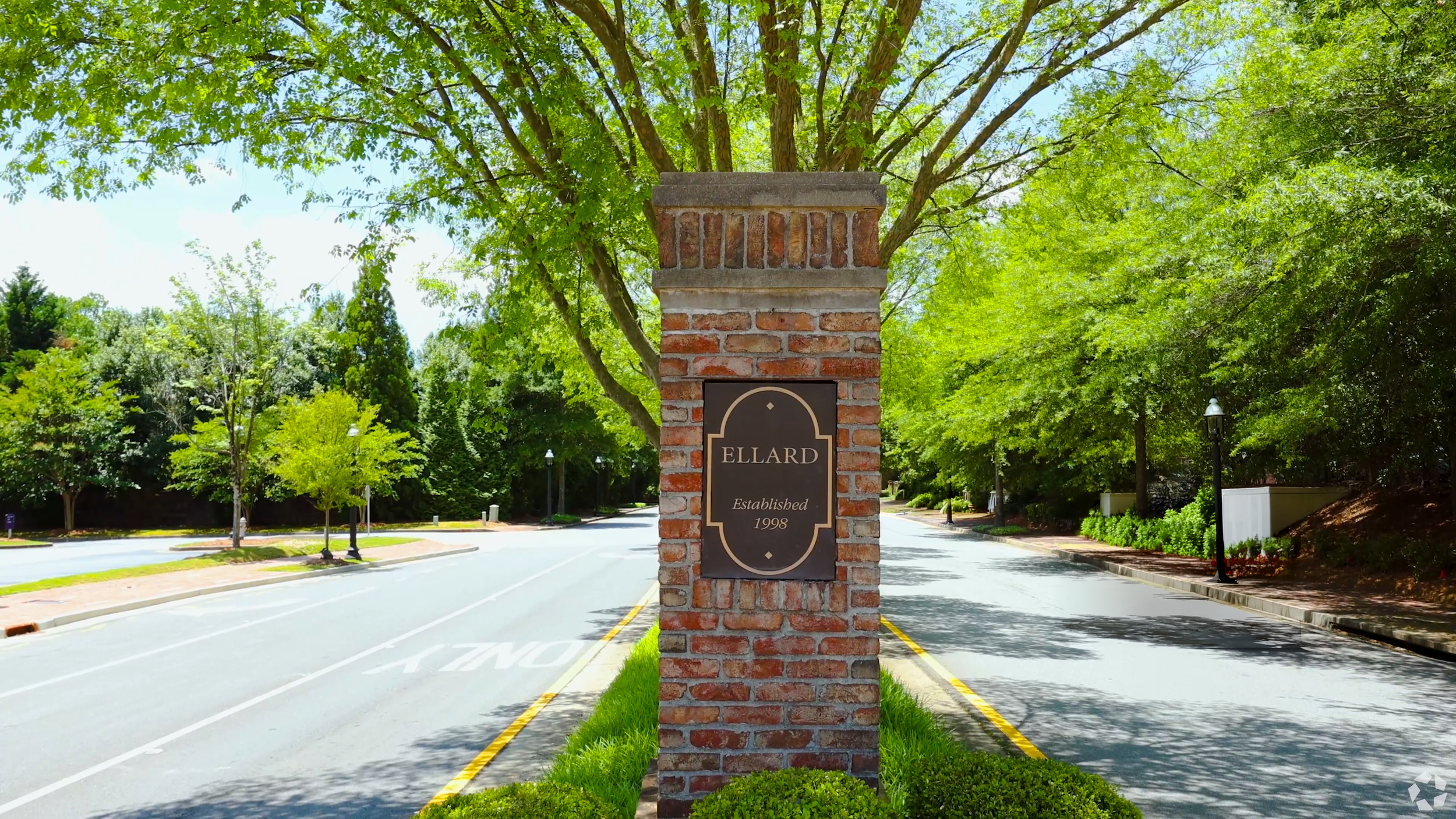 Ellard Sign2.png
