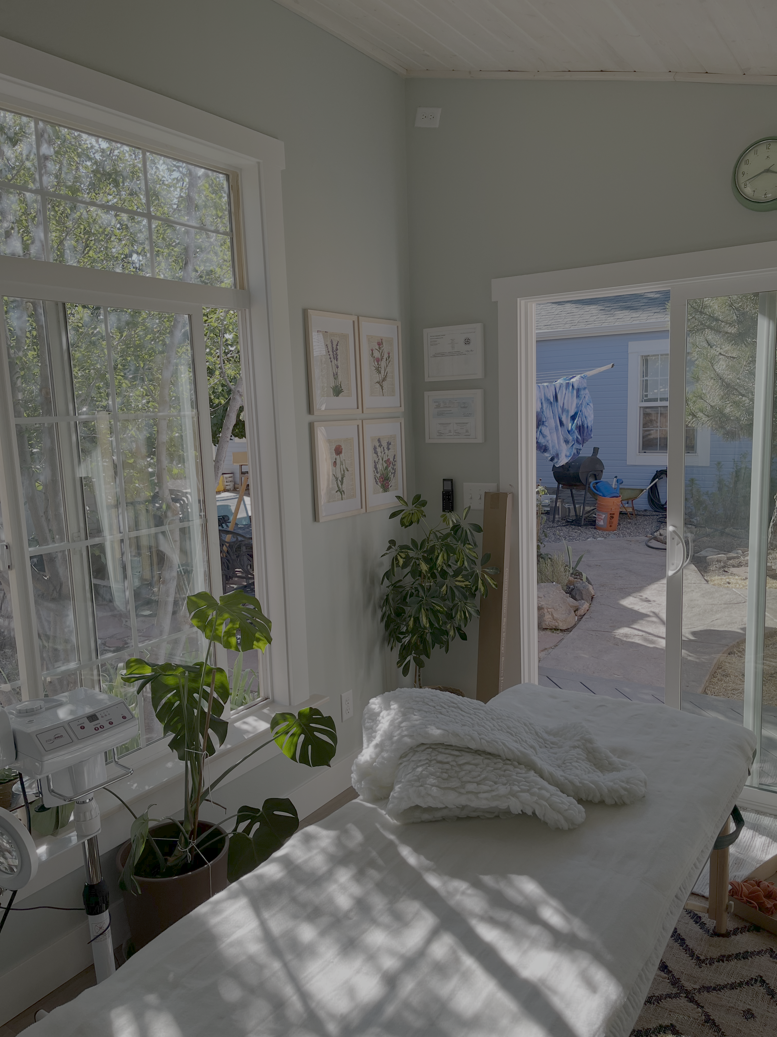 Studio SW corner1.png