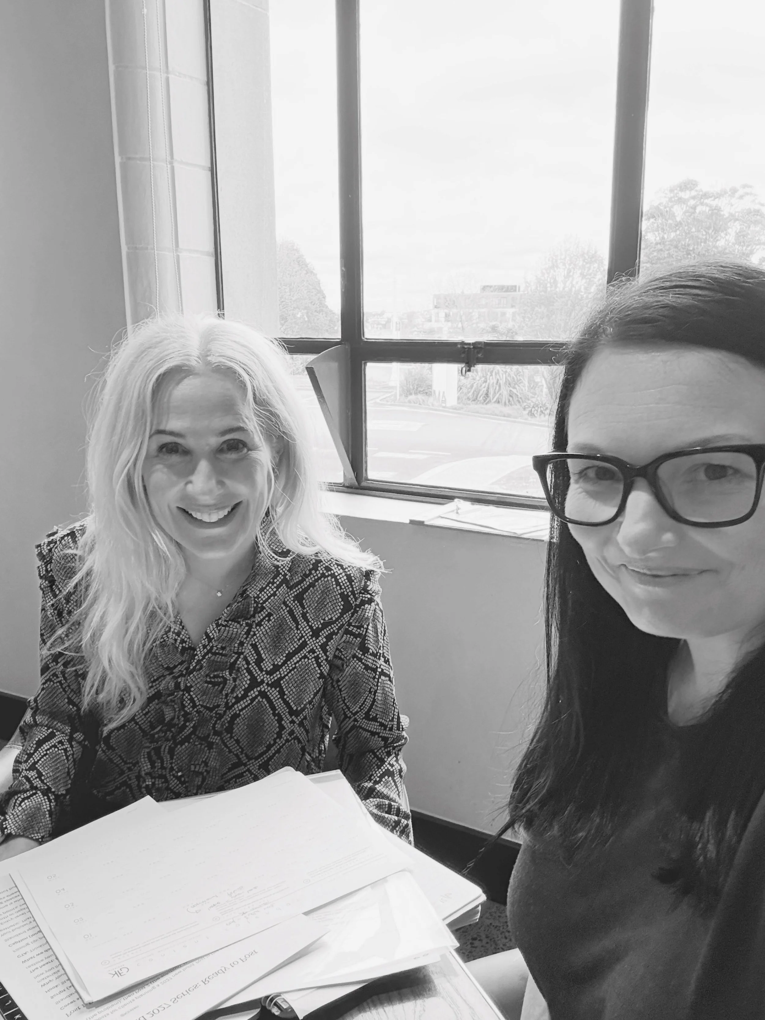 7 back-to-back social media strategy sessions 
7 awesome business owners 
5 cups of tea 
1 photo for social media 🙈

The irony of being too busy to post on our socials whilst simultaneously teaching business owners about the systems and processes to