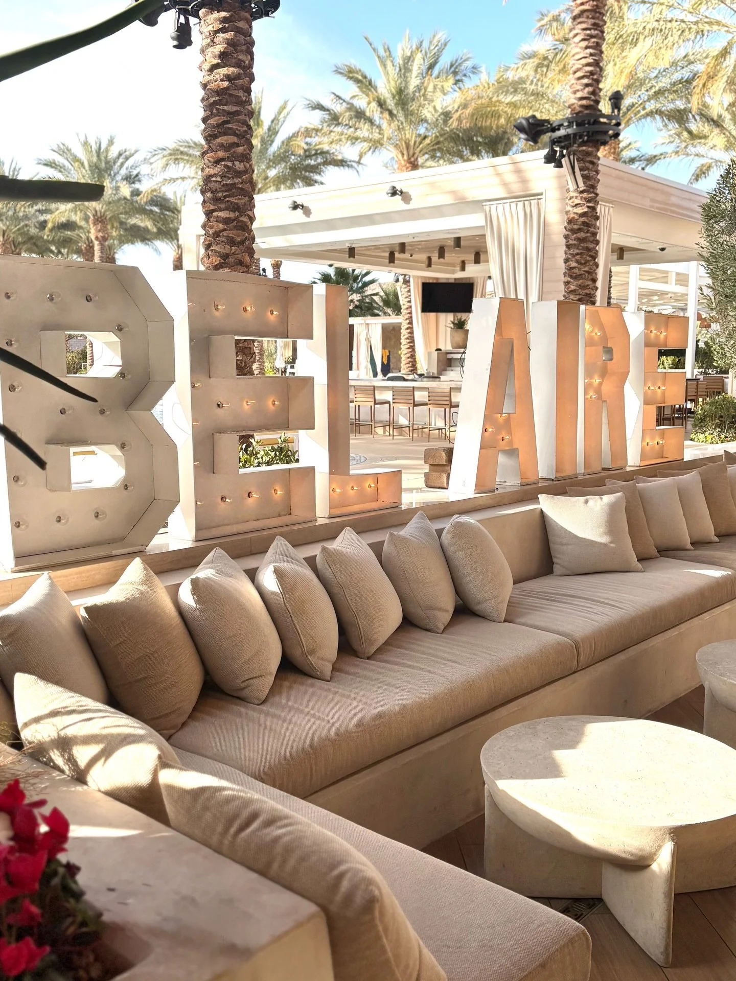 Bel-Aire Backyard - 2026 Auditions

Location : @belairebackyardlv 
Marquees : @balloondecorlv 

#vegaspoolparty #vegasauditions #poolday #sunnyday #lasvegaspartyplanner