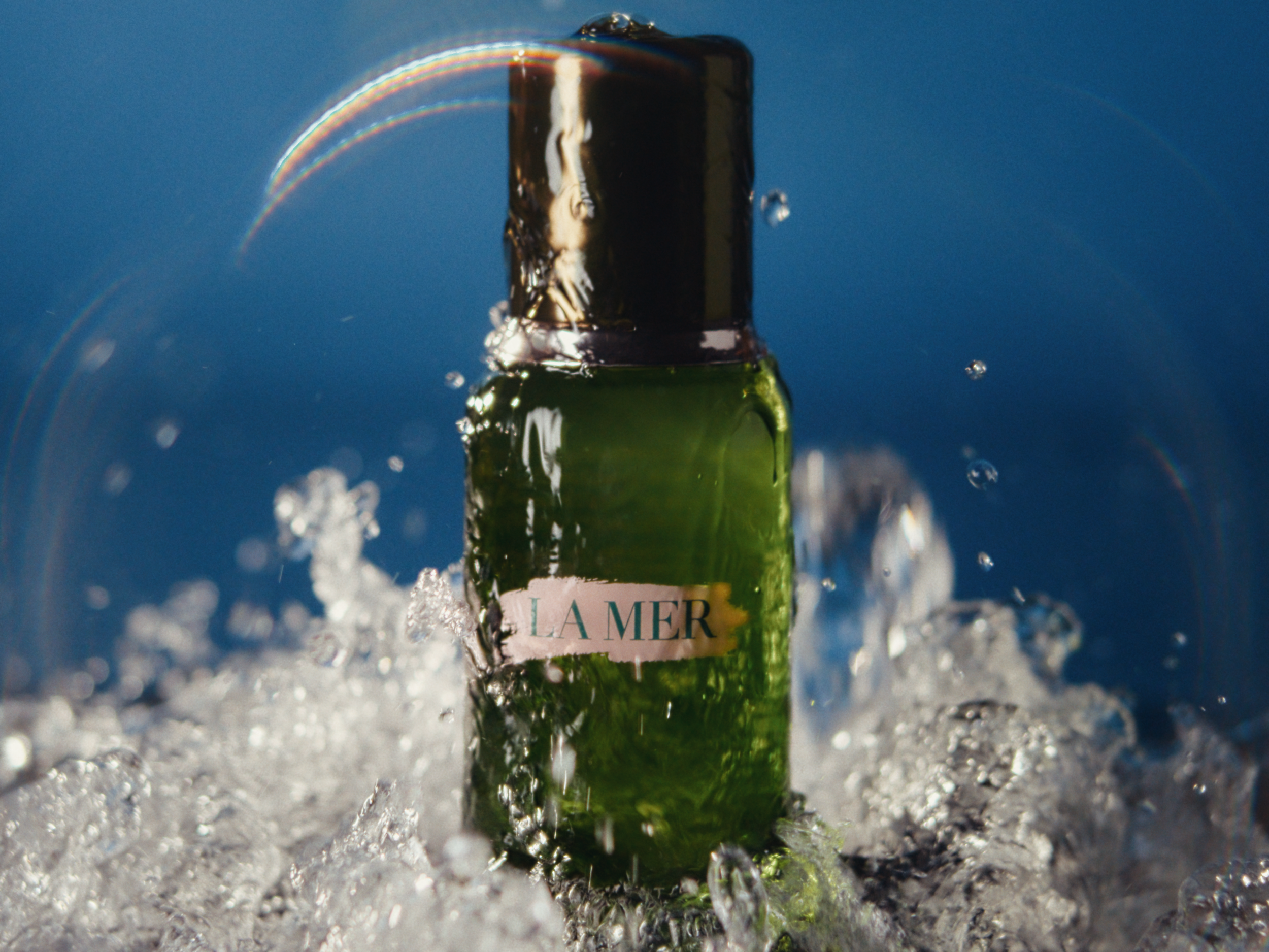 LA MER_PICTURE LOCK REASSEMBLE.00_00_20_07.Still007.PNG