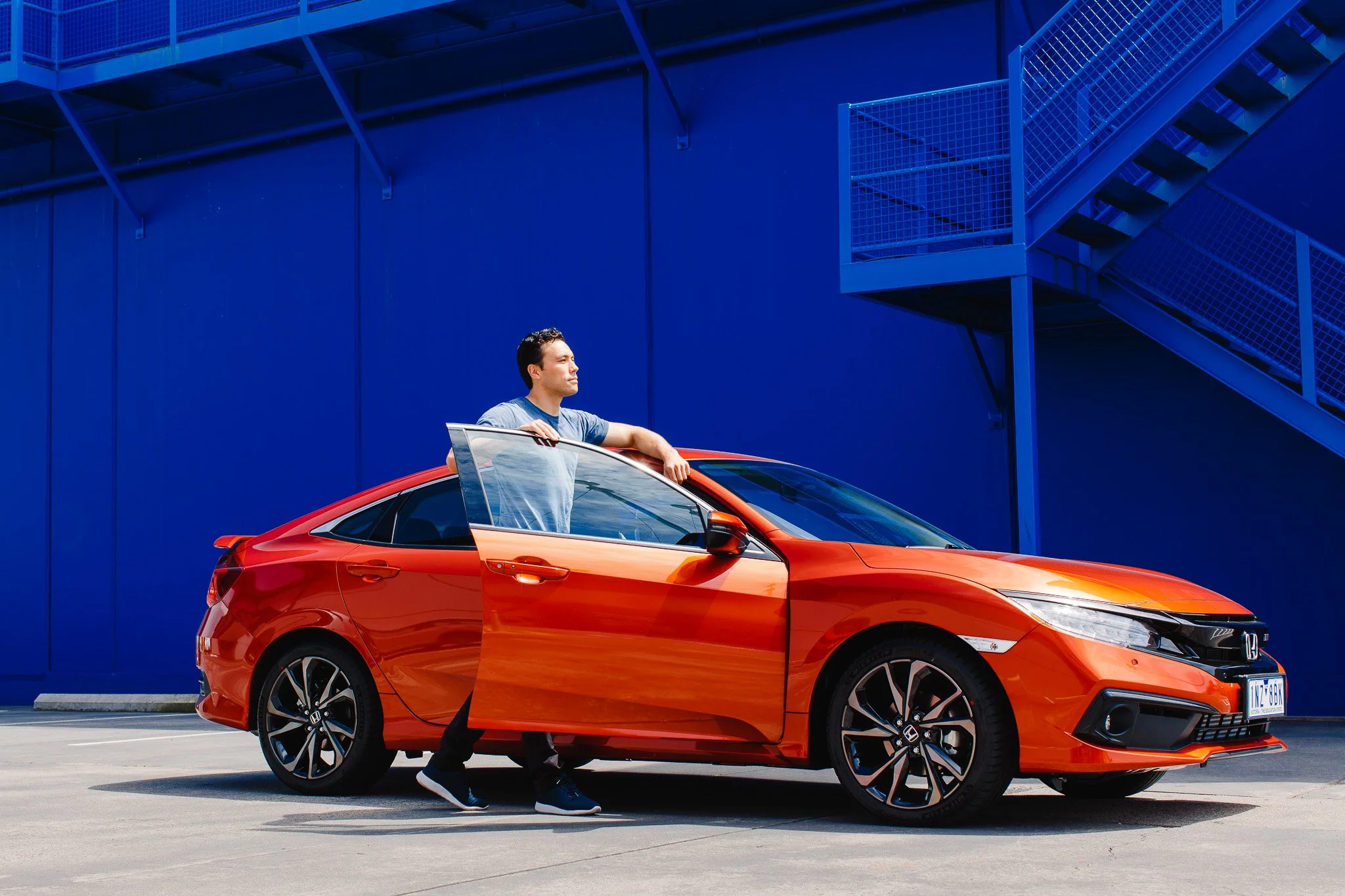 01. HON07 Civic Sedan [HERO + TALENT] LR-1.jpg