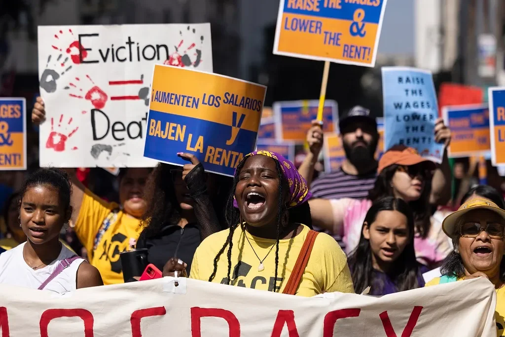 Corporate Landlords Show Racist Eviction Patterns