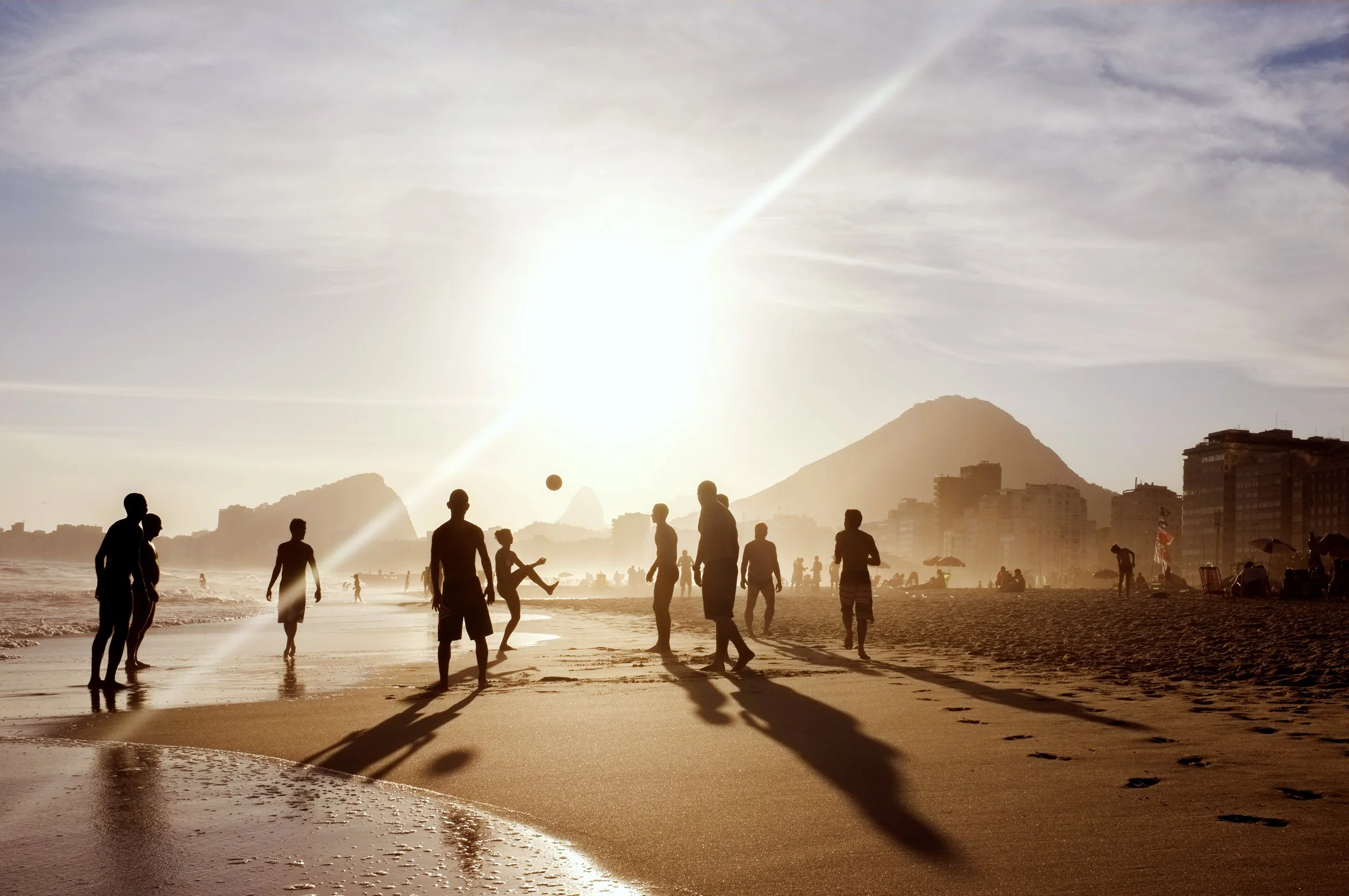 Playing Altinho, Copacabana Beach.jpg