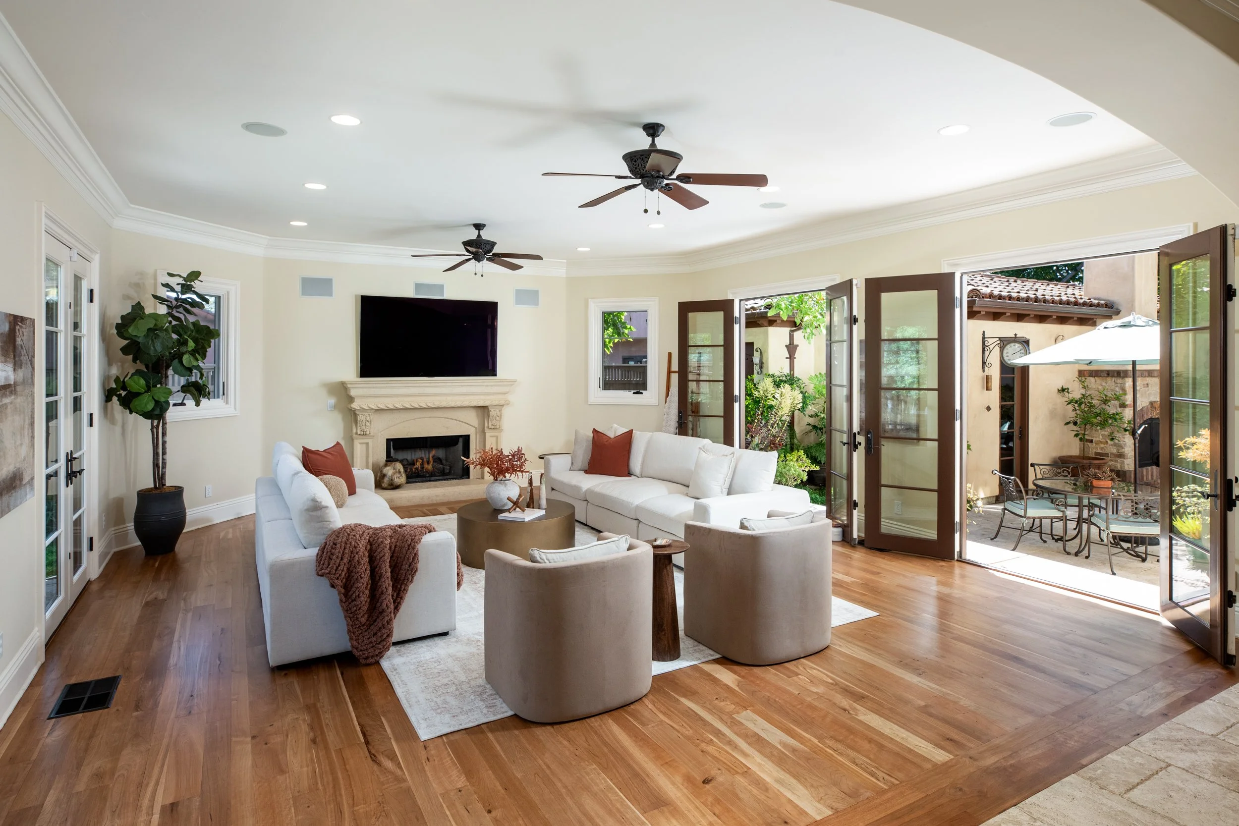 11-Glenwood_Matt_Anello-3863-MLS.jpg