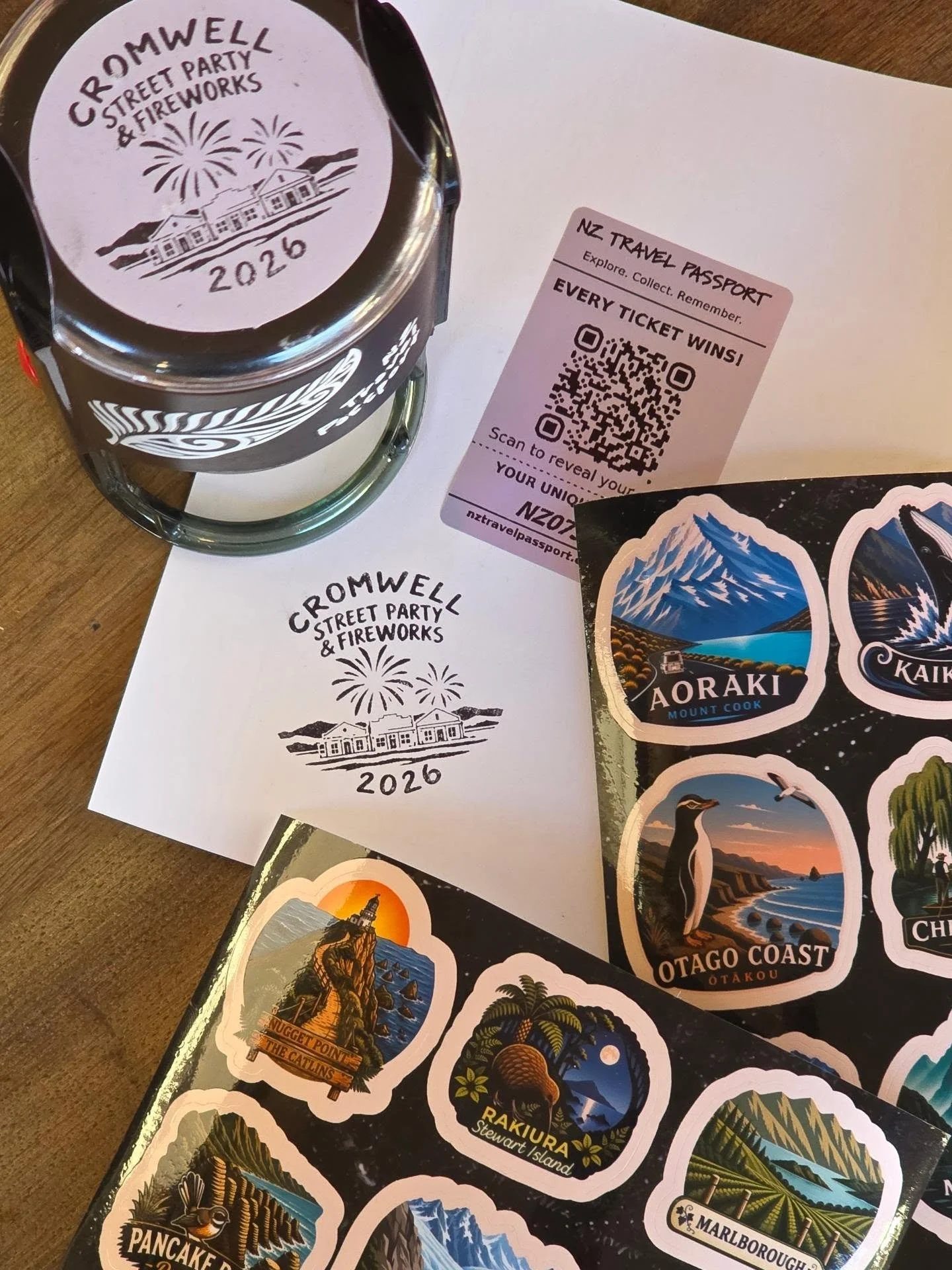 🎉 CROMWELL, WE'RE COMING FOR YOU! 🎆🇳🇿

We've been busy preparing something special for the Cromwell Street Party &amp; Fireworks this Sunday, October 25th! 👀✨

🎁 𝟭,𝟬𝟬𝟬 𝗙𝗥𝗘𝗘 𝗦𝗧𝗜𝗖𝗞𝗘𝗥 𝗚𝗜𝗩𝗘𝗔𝗪𝗔𝗬𝗦 &amp; 𝟭,𝟬𝟬𝟬 𝗪𝗜𝗡𝗡𝗘𝗥?